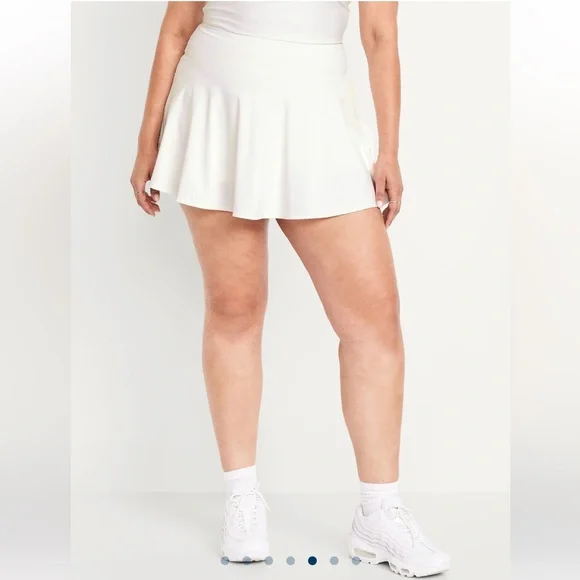 High Waisted PowerSoft Skort - Picture 5 of 7